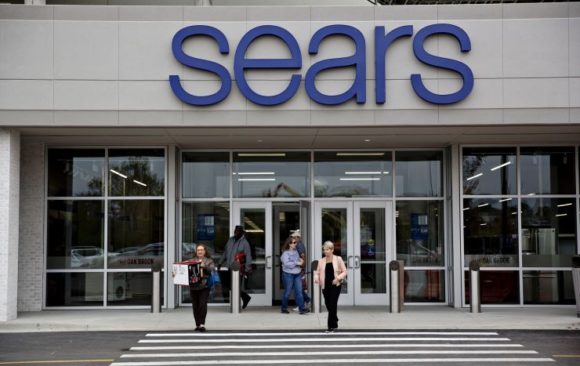 Eddie Lampert submits new bid of roughly $5 billion in last-ditch effort to save Sears from total liquidation